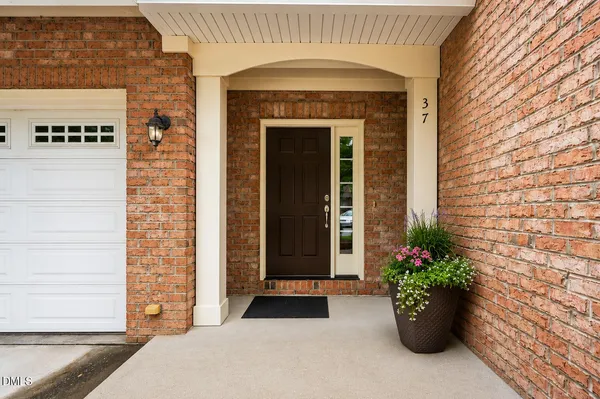 $478,500 | 37 Abernathy Drive, Chapel Hill, NC 27517