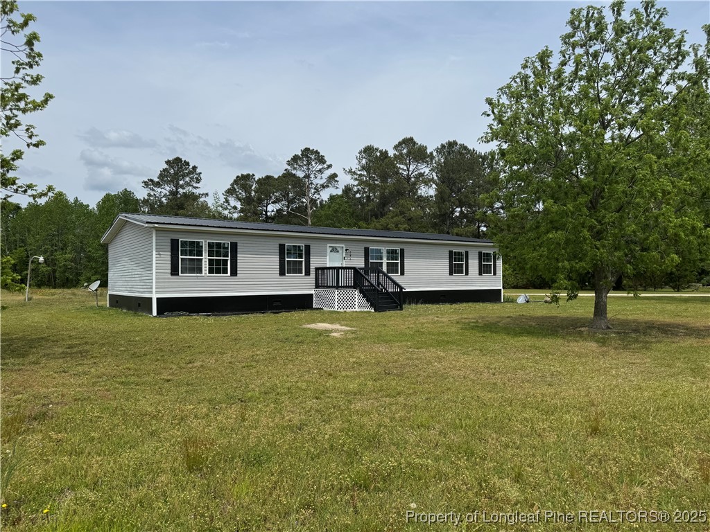 744 J R Road Maxton, NC 28364 - Photo 1 of 32 Gallery Image 1