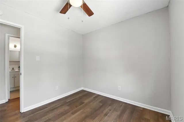 $199,900 | 2390 Wharton Court, Florissant, MO 63031