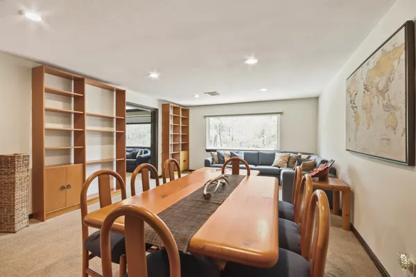 $1,095,000 | 94 North Millsap Circle, The Woodlands, TX 77382