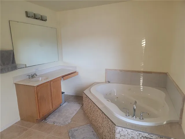 $3,500 | 6057 Ridge Lake Circle, Vero Beach, FL 32967