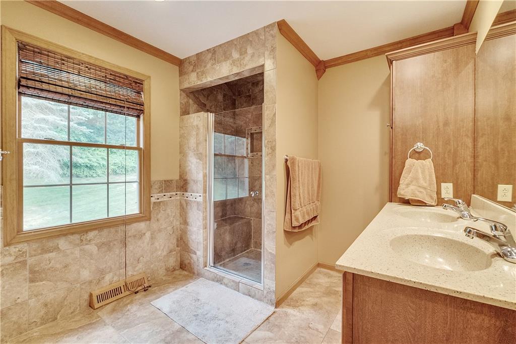 229 Ewing Road Carnegie, PA 15106 - Photo 17 of 25 Gallery Image 17