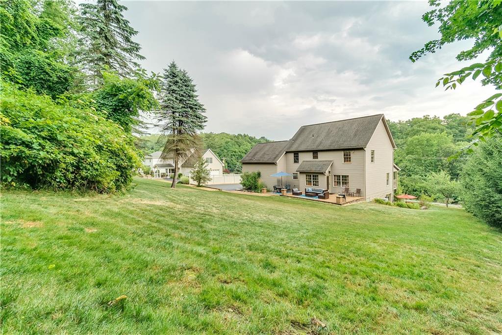 229 Ewing Road Carnegie, PA 15106 - Photo 24 of 25 Gallery Image 24