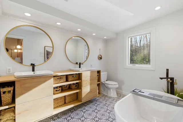 $2,649,000 | 1507 St Augustine Road, Erin, WI 53033