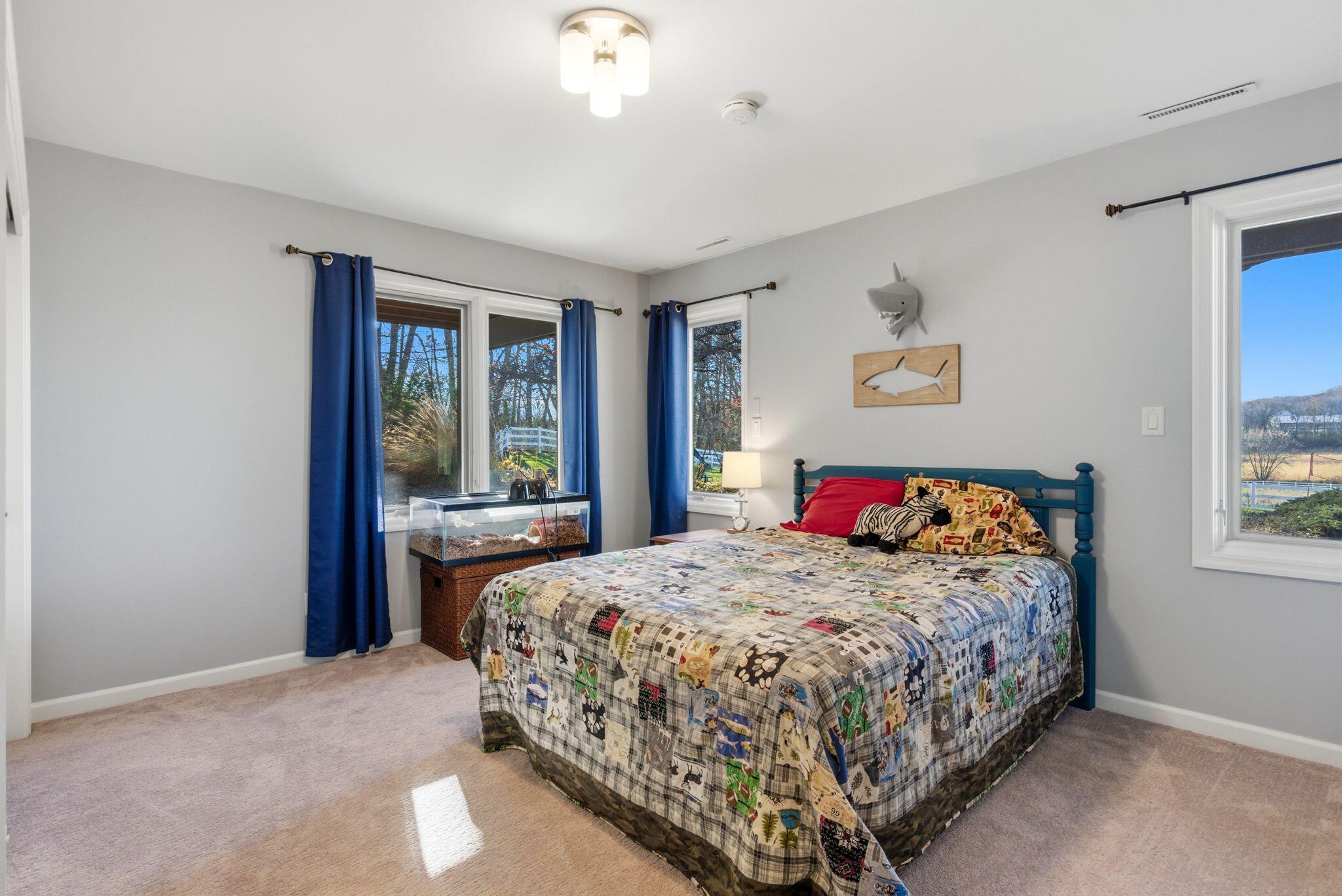 1507 St Augustine Road Erin, WI 53033 - Photo 19 of 25 Walk-through dual entry bath to access 3rd bedroom