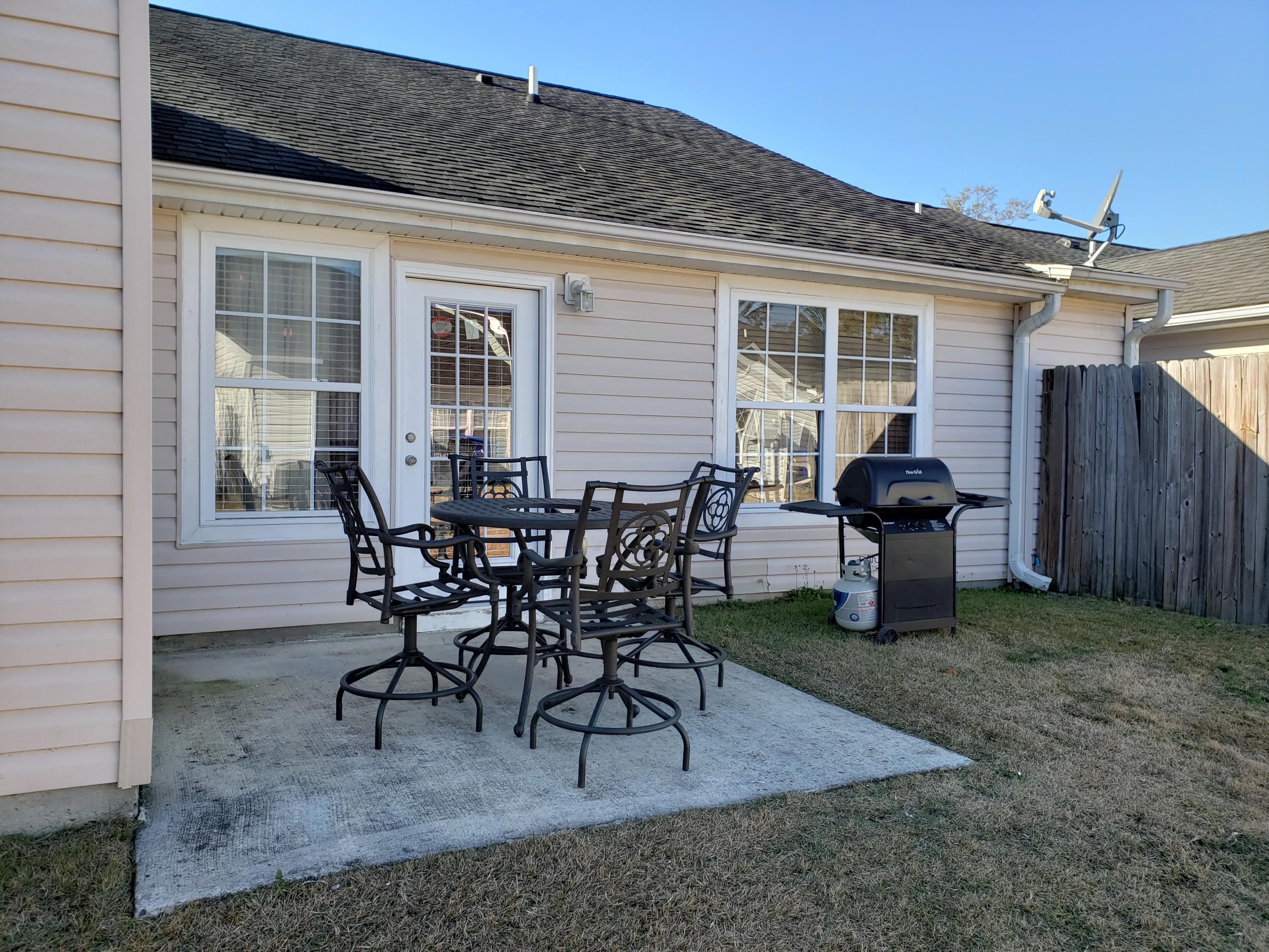 8032 Vermont Road North Charleston, SC 29418 - Photo 14 of 15 Back Patio