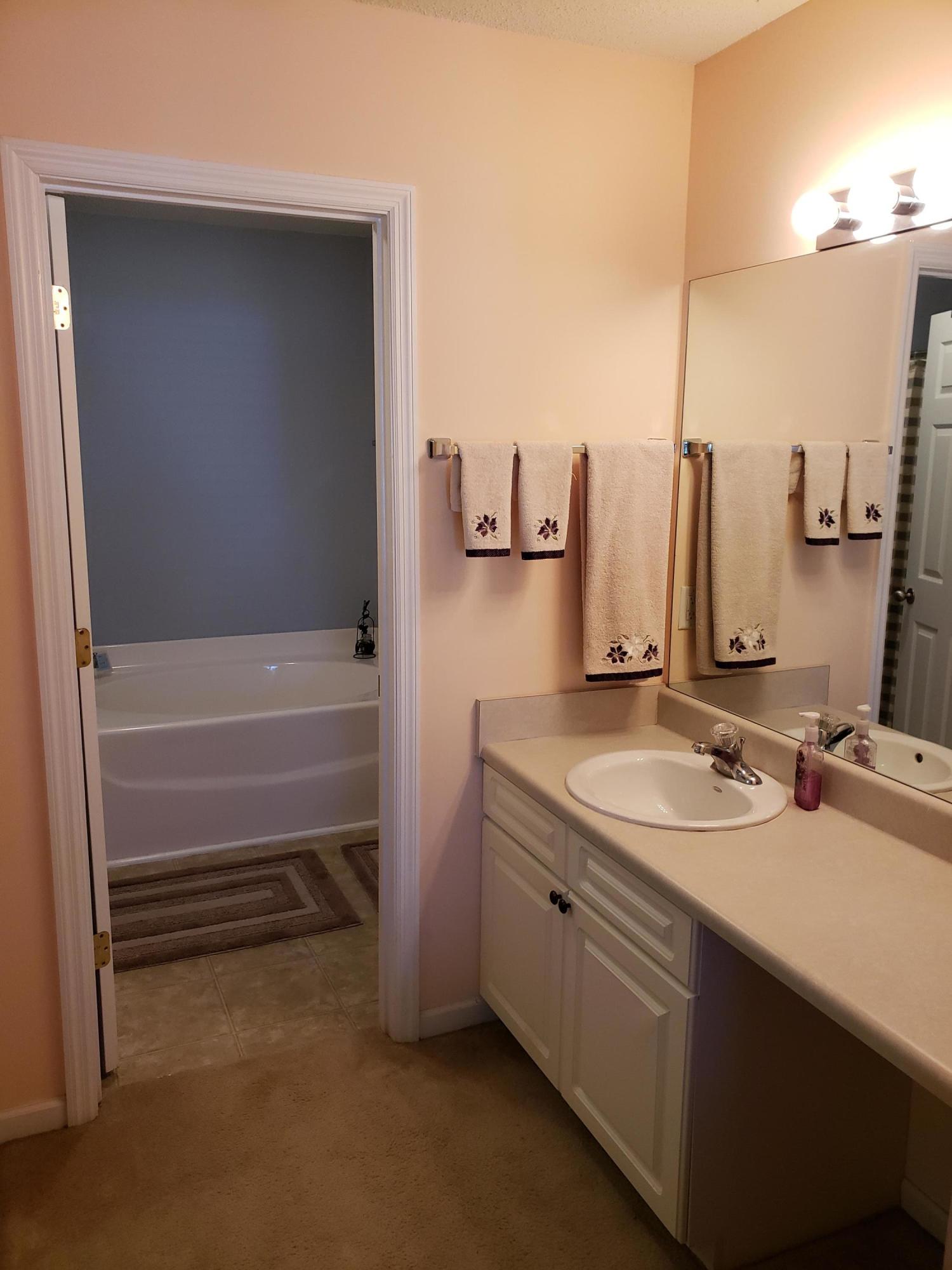 8032 Vermont Road North Charleston, SC 29418 - Photo 7 of 15 Master Bath