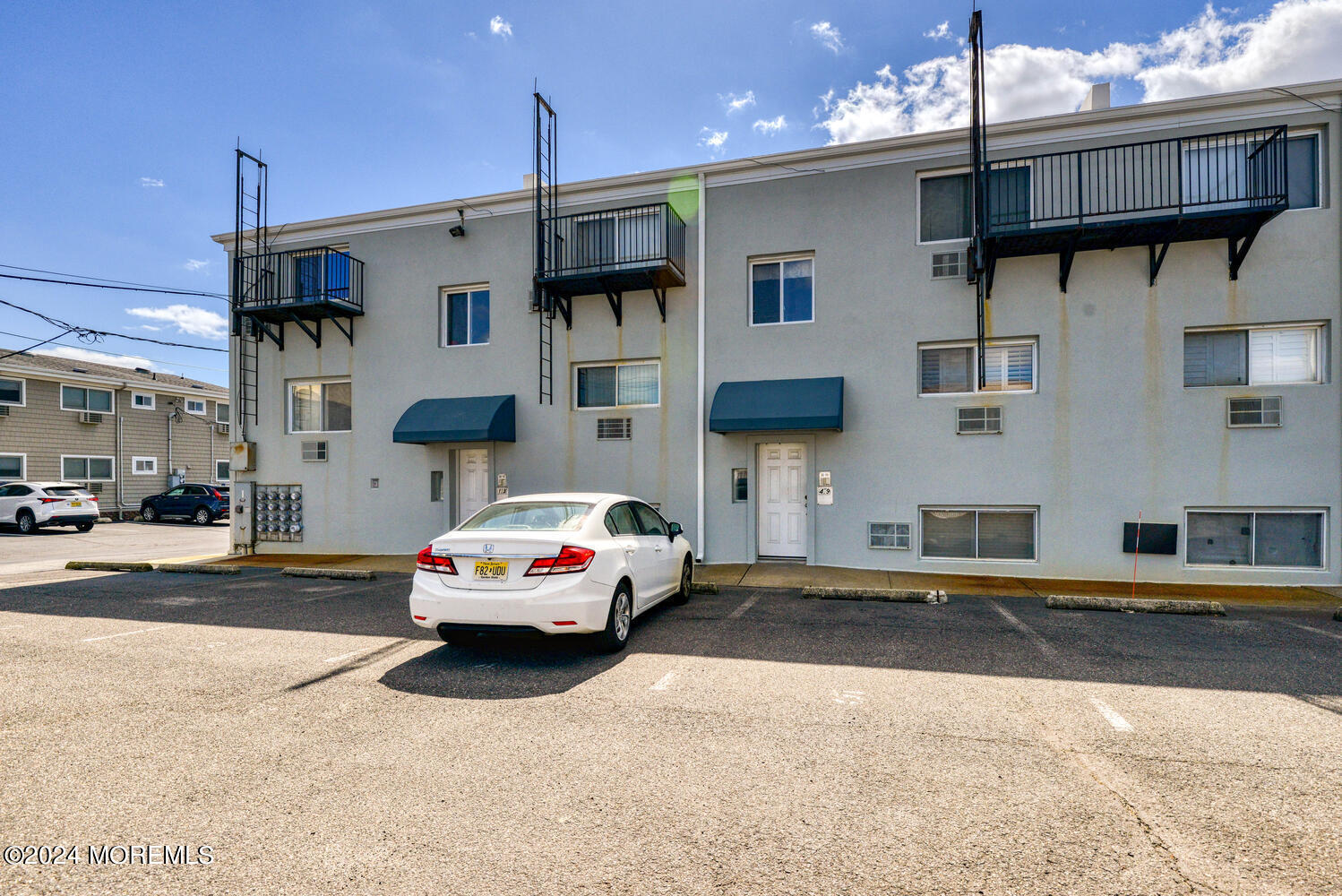 96 5th Avenue, Unit 4 Belmar, NJ 07719 - Photo 18 of 20 96 Fifth Ave Belmar NJ 07719-large-034-0