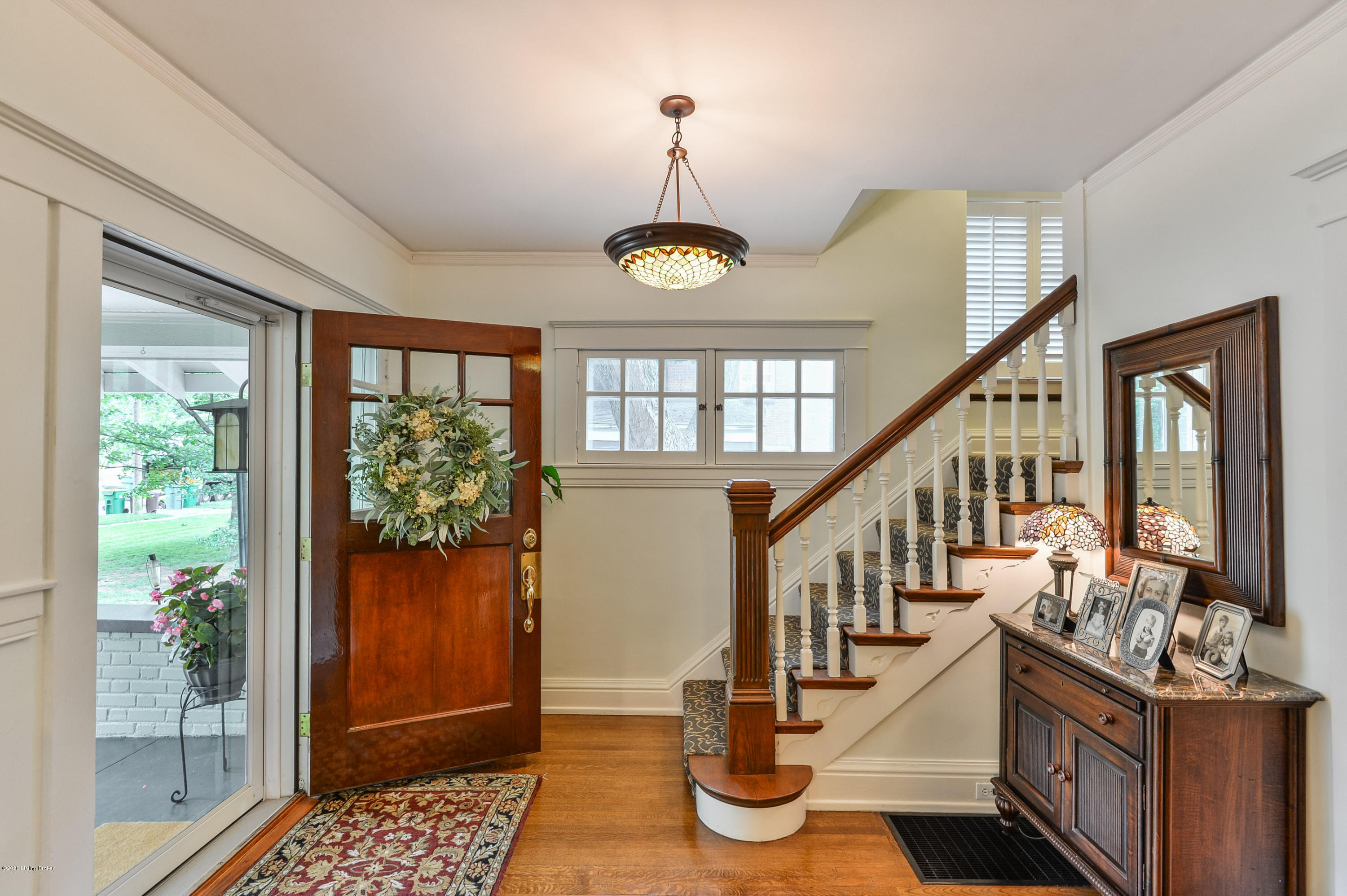 1125 Dove Road Louisville, KY 40213 - Photo 5 of 51 012 - 20200609 1244