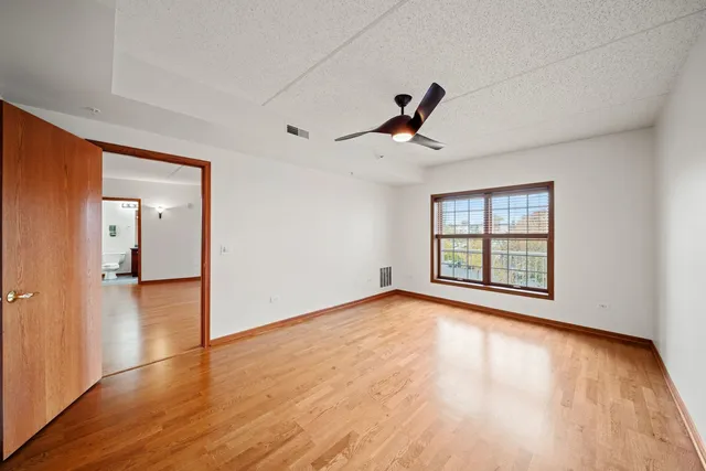 $337,500 | 601 West Rand Road, Unit 207, Arlington Heights, IL 60004