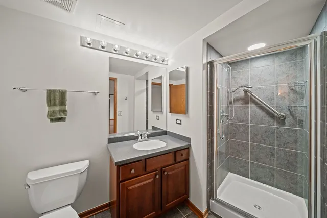 $337,500 | 601 West Rand Road, Unit 207, Arlington Heights, IL 60004