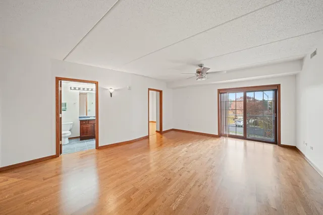 $337,500 | 601 West Rand Road, Unit 207, Arlington Heights, IL 60004