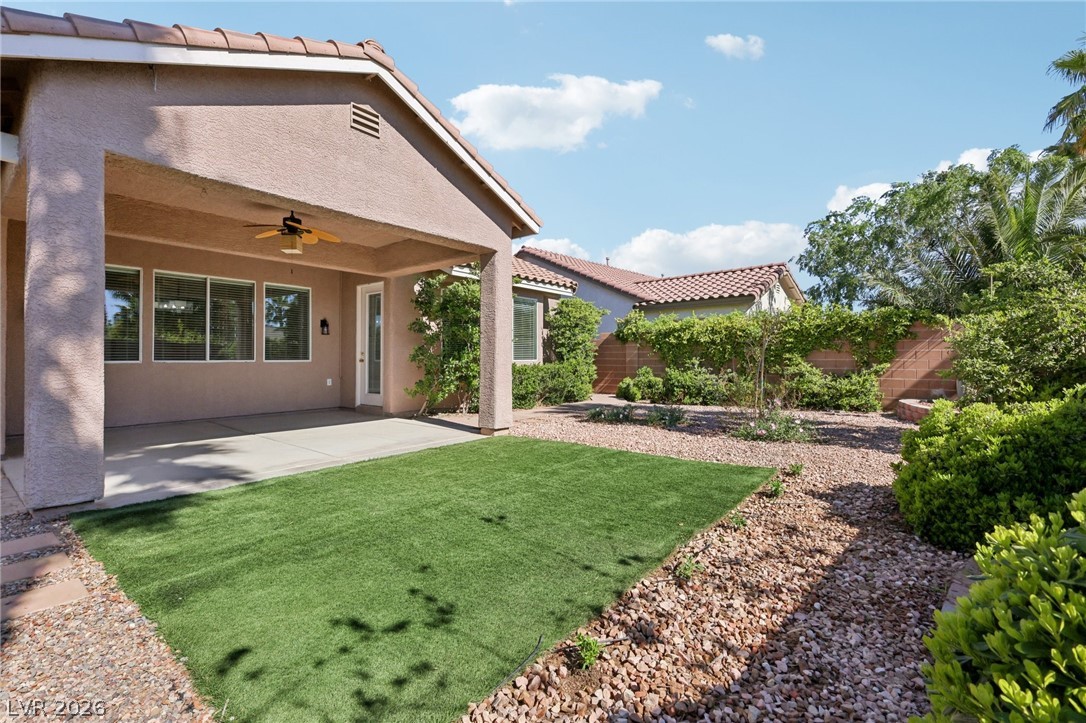 10083 Liberty View Road Las Vegas, NV 89148 - Photo 4 of 90