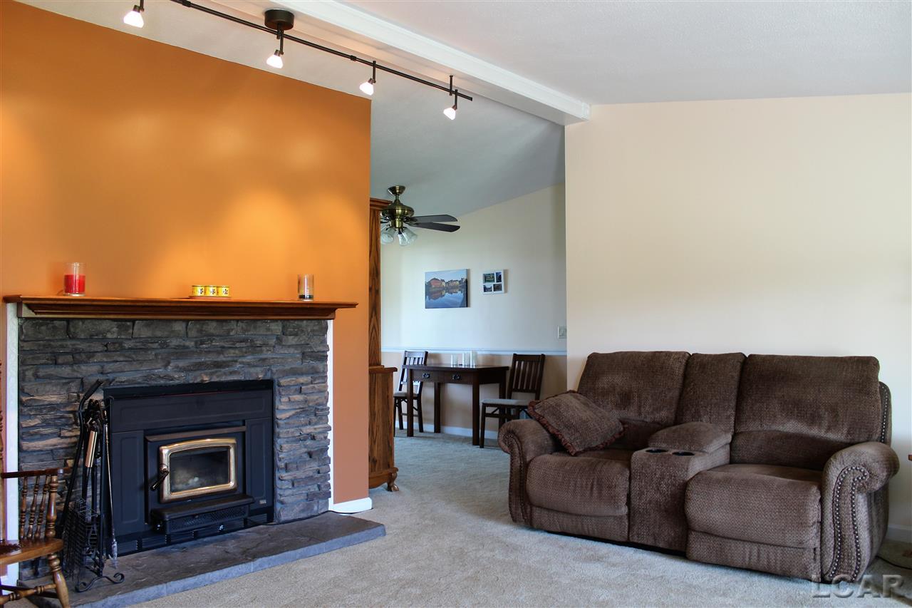11160 Darling Road Milan, MI 48160 - Photo 34 of 52 31346046-38.JPG