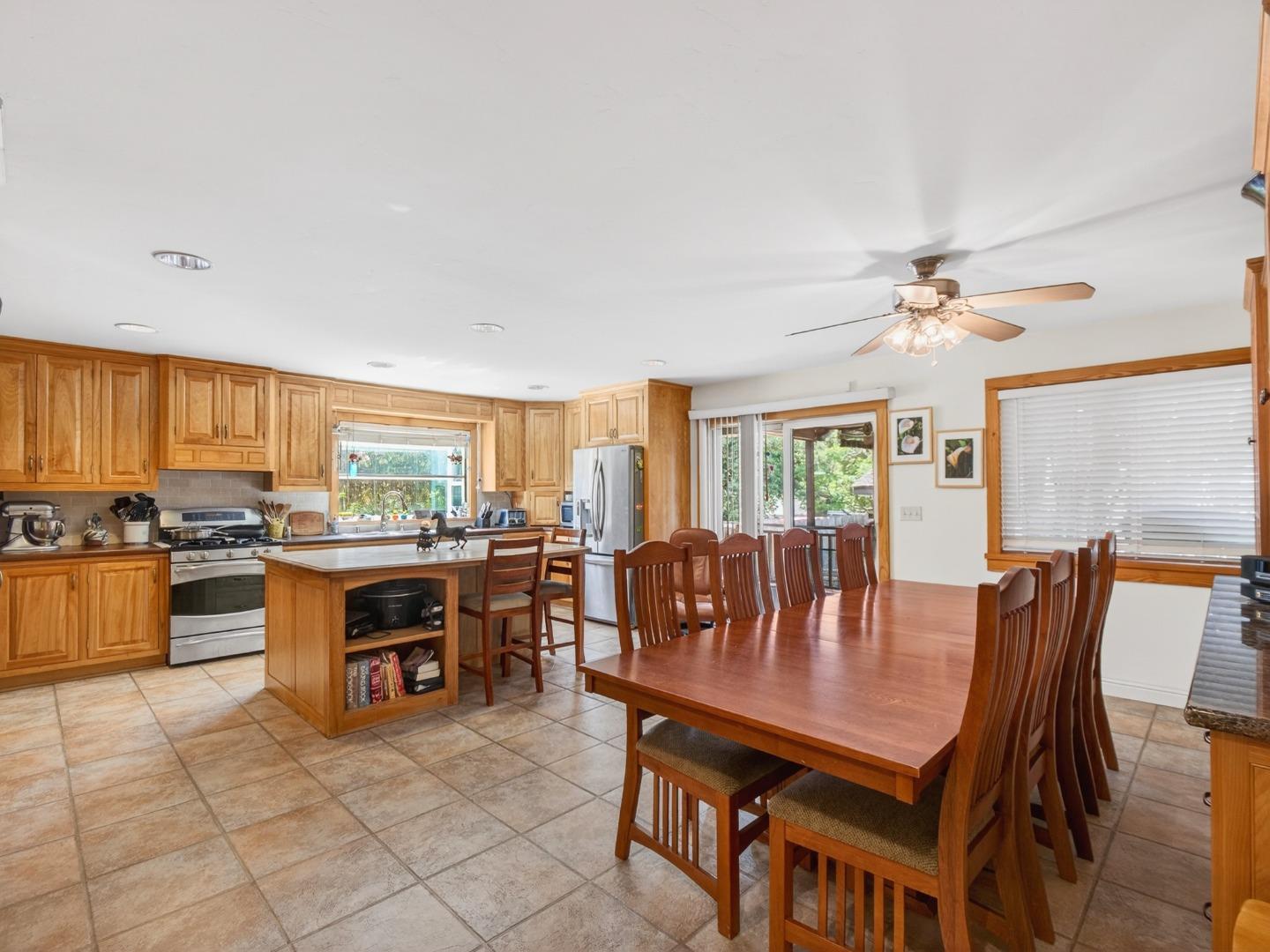 209 Hames Road Corralitos, CA 95076 - Photo 7 of 42