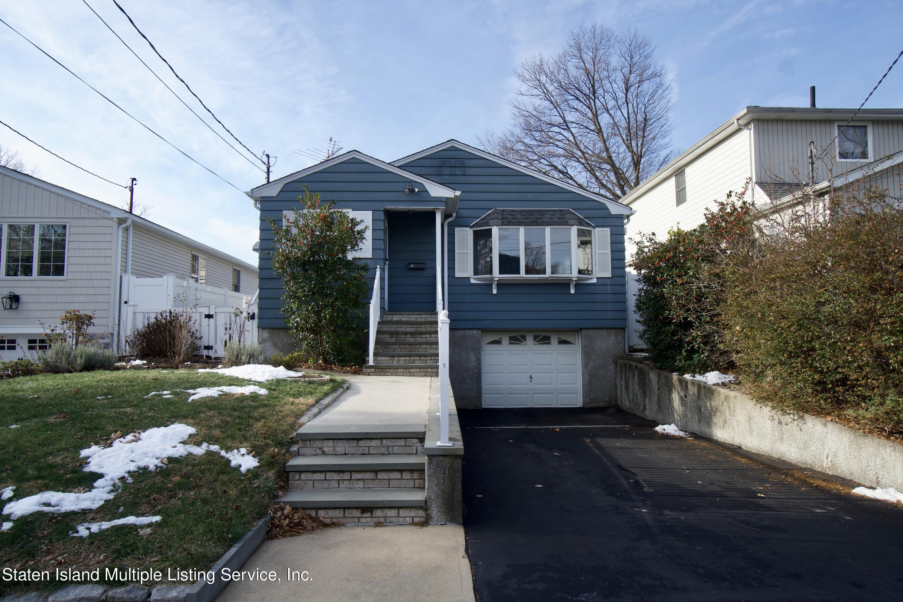 382 Beach Road Staten Island, NY 10312 - Photo 1 of 38 89F25B5E-D731-4206-BFB2-FDAF5B2419D4