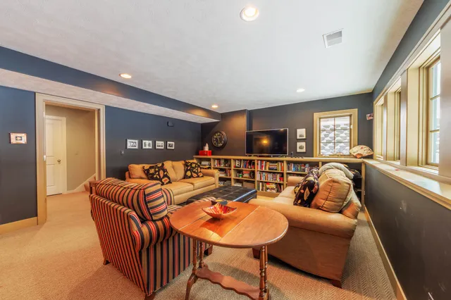 $655,000 | 6 Cider Hill, Fennville, MI 49408