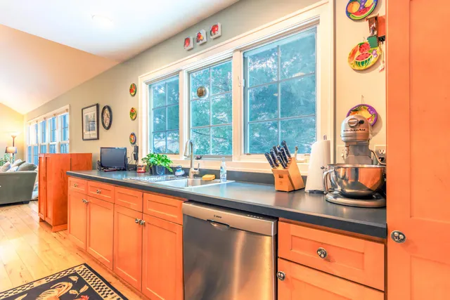 $655,000 | 6 Cider Hill, Fennville, MI 49408