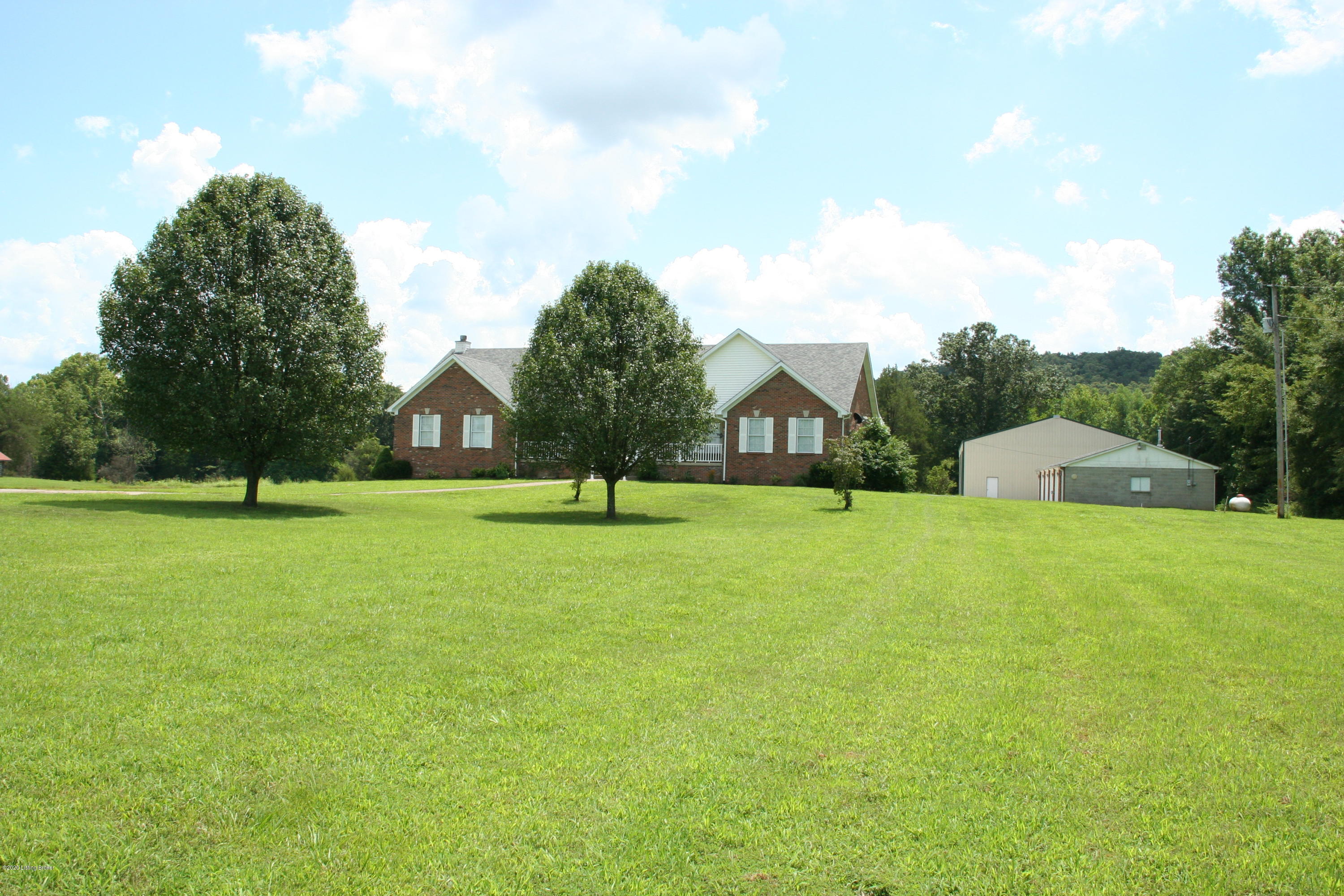 313 Beech Grv Road Shepherdsville, KY 40165 - Photo 16 of 92 IMG_5077