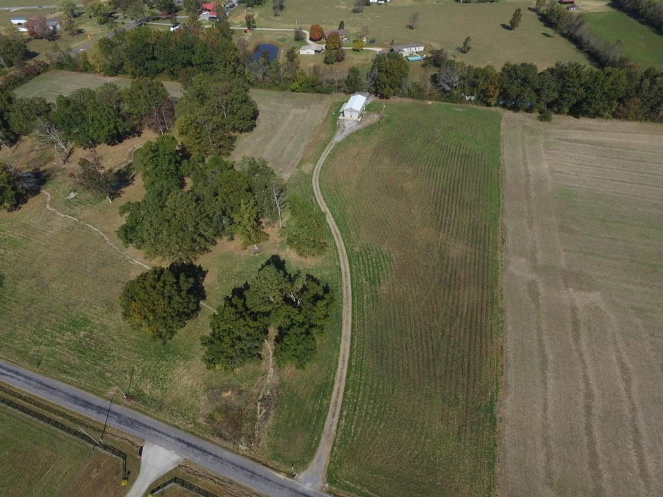191 Williams Road Manchester, TN 37355 - Photo 4 of 17 a view of a lake view