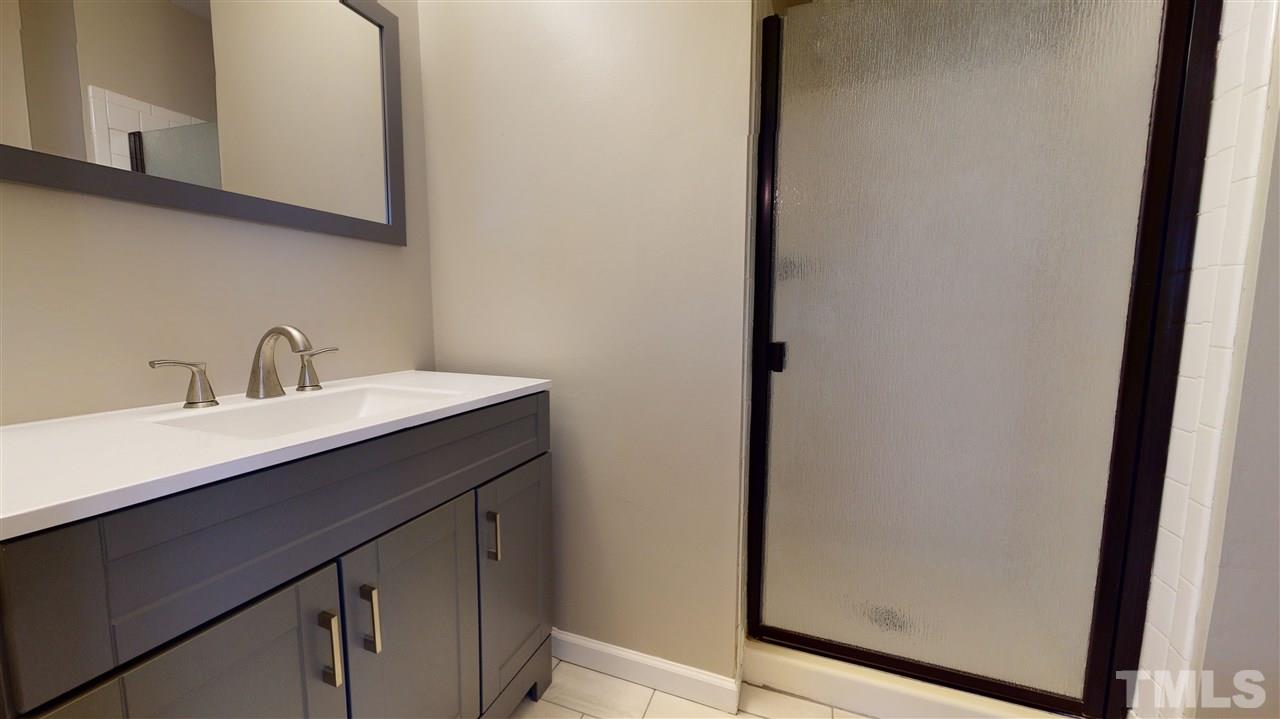 4308 Surry Ridge Circle Apex, NC 27539 - Photo 12 of 16 Gallery Image 12