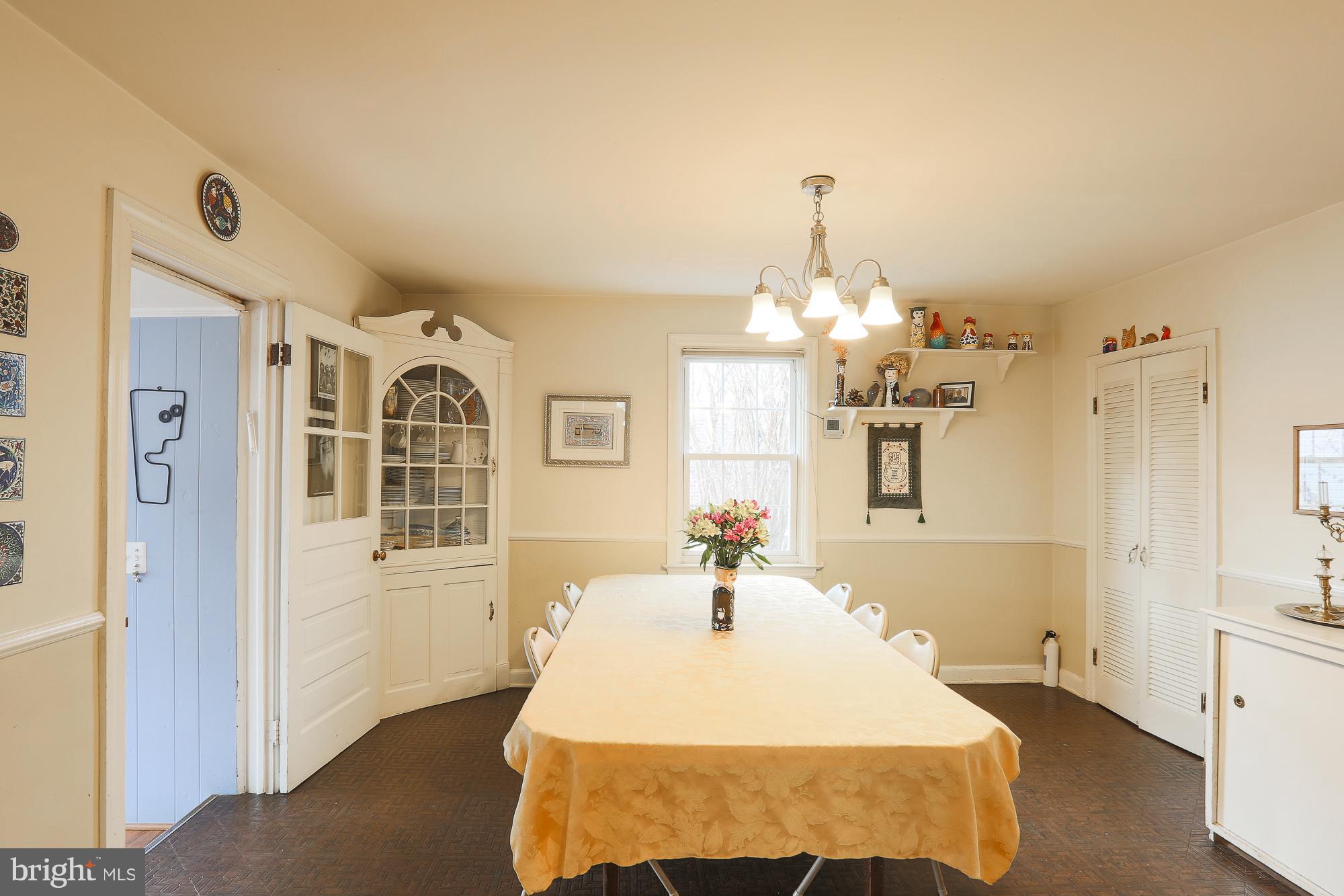 2807 Cheswolde Road Baltimore, MD 21209 - Photo 3 of 17 Dining Room