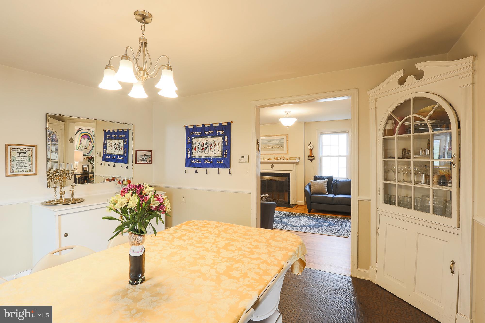 2807 Cheswolde Road Baltimore, MD 21209 - Photo 4 of 17 Dining Room