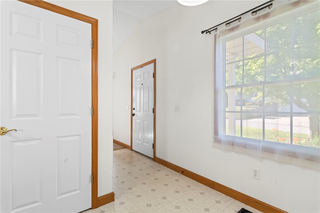 2819 East Wood Street Decatur, IL 62521 - Photo 4 of 28