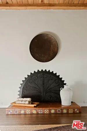 $15,995 | 1518 North Beverly Drive, Beverly Hills, CA 90210