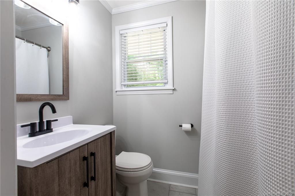 4630 Murrayhill Road Charlotte, NC 28209 - Photo 8 of 19