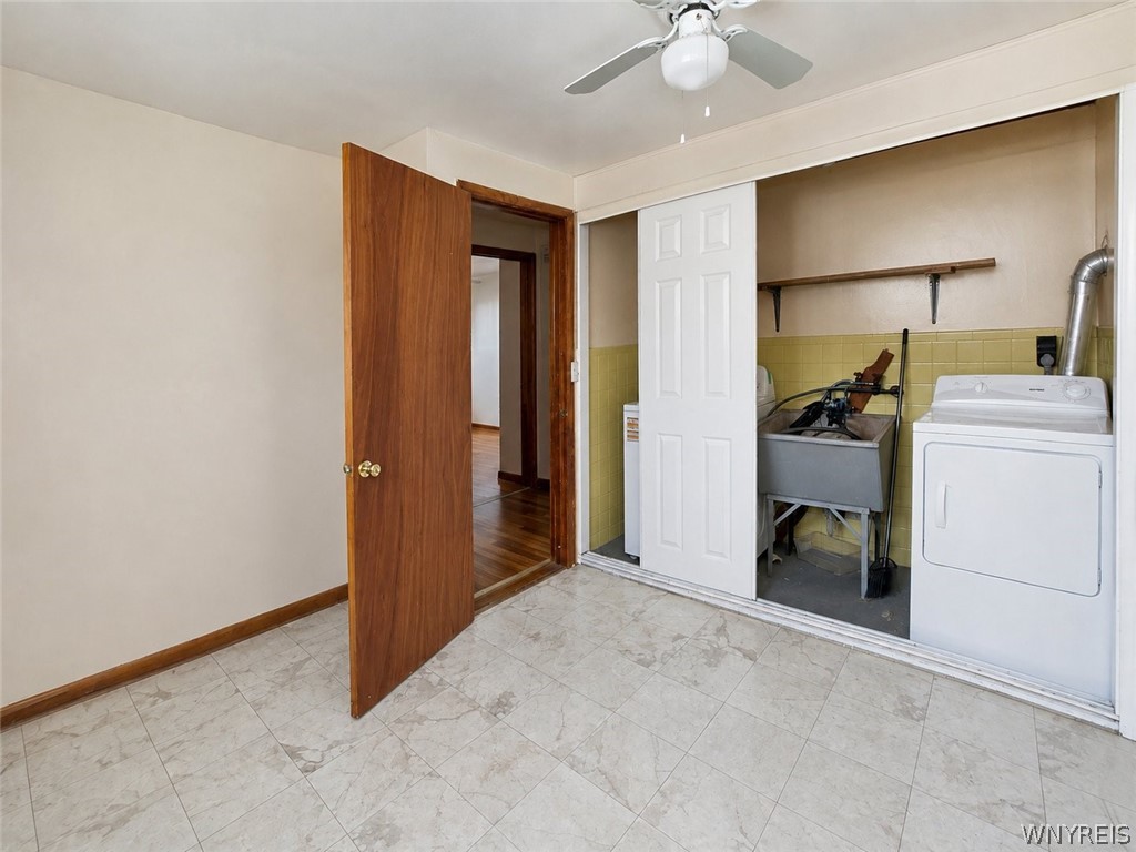 61 Beach Road, Unit UPPR Cheektowaga, NY 14225 - Photo 9 of 9 Gallery Image 9