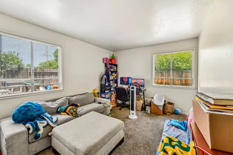 $349,900 | 851 Greenwood Avenue, West Sacramento, CA 95605