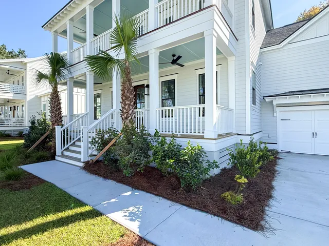 $2,270,000 | 3845 Delinger Drive, Mount Pleasant, SC 29429