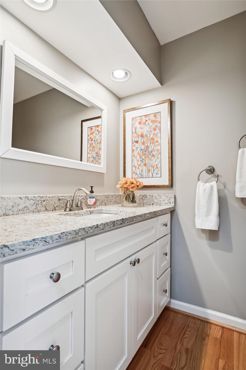 11978 Simpson Road Clarksville, MD 21029 - Photo 33 of 64 Powder Room