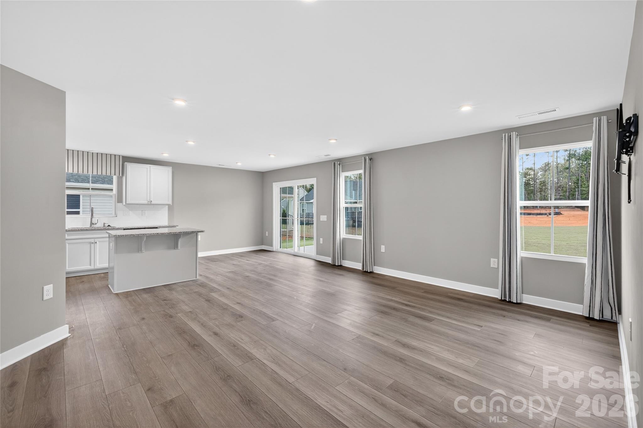 609 Nesbe Street Lancaster, SC 29720 - Photo 5 of 28