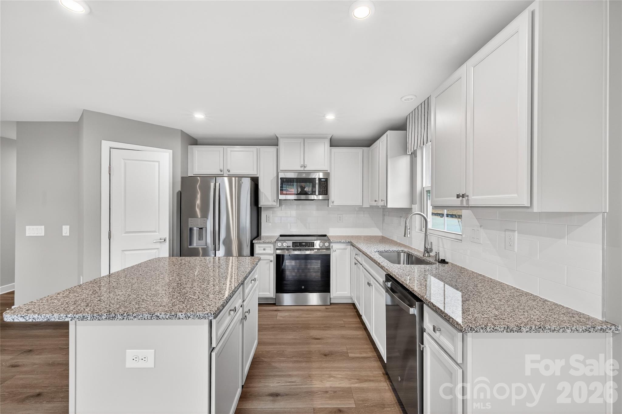 609 Nesbe Street Lancaster, SC 29720 - Photo 8 of 28