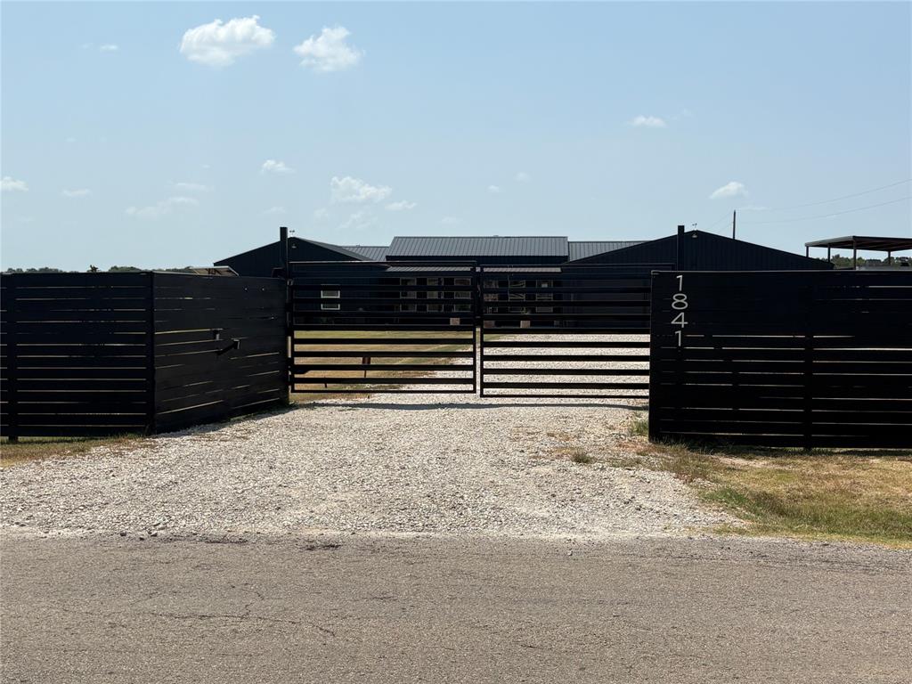 1841 Rains County Road 1402 Point, TX 75472 - Photo 36 of 38 Front Gate Closedfrom street
