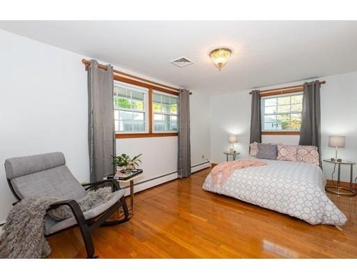 61 Middlesex Road Stoneham, MA 02180 - Photo 11 of 30 Gallery Image 11