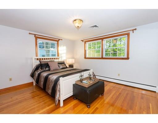 61 Middlesex Road Stoneham, MA 02180 - Photo 13 of 30 Gallery Image 13