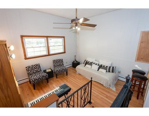 61 Middlesex Road Stoneham, MA 02180 - Photo 9 of 30 Gallery Image 9