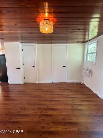 $135,000 | 239 South Deer Avenue, Wewahitchka, FL 32465