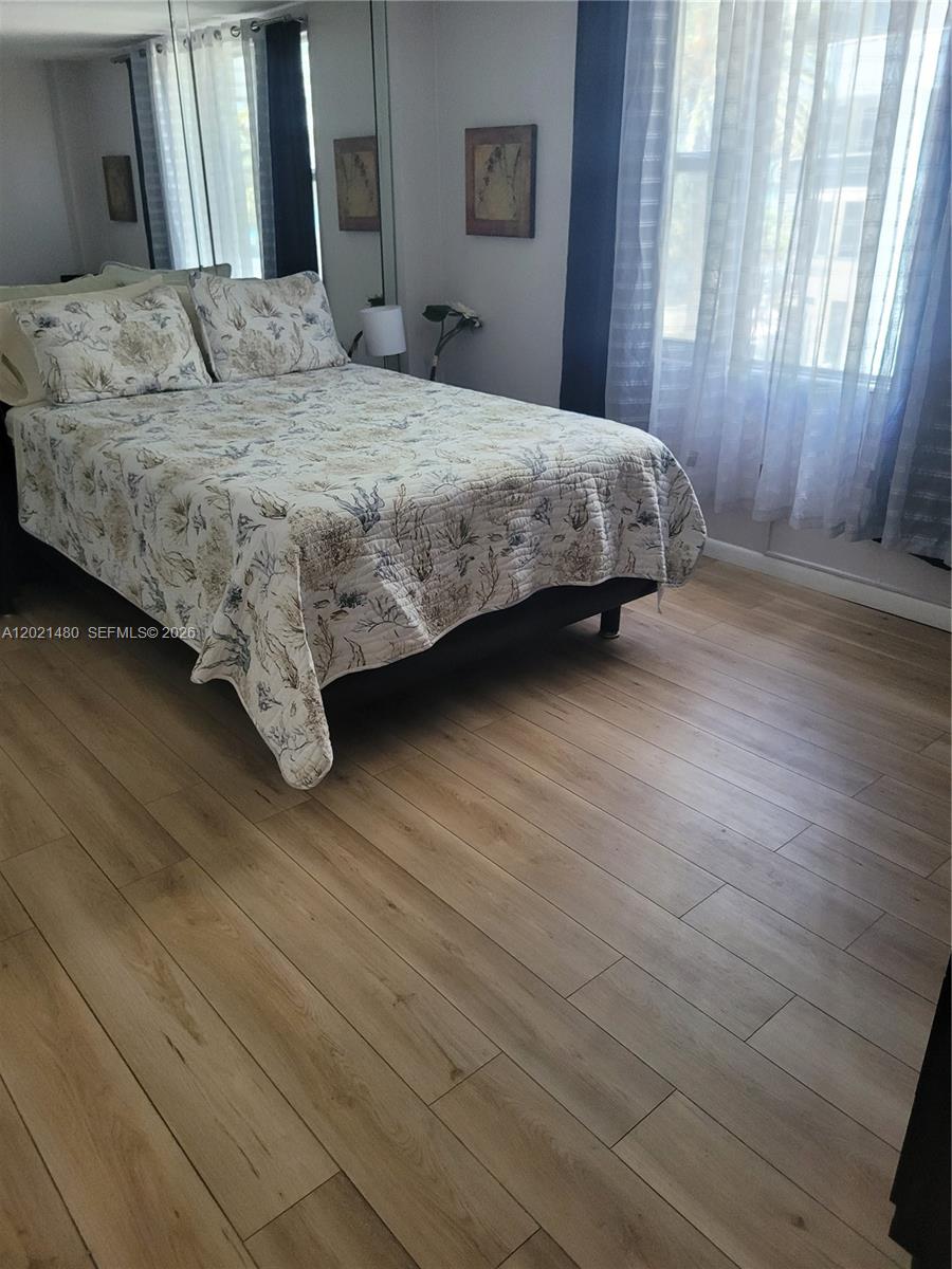 9195 Collins Avenue, Unit 309 Surfside, FL 33154 - Photo 9 of 12