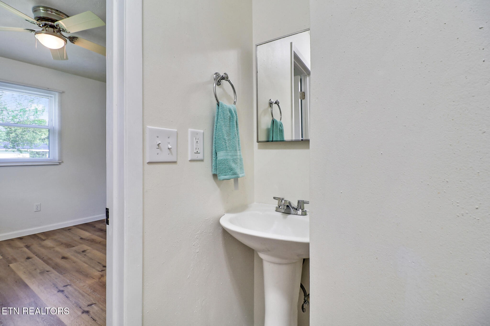 1019 Lincoln Road Jamestown, TN 38556 - Photo 25 of 31