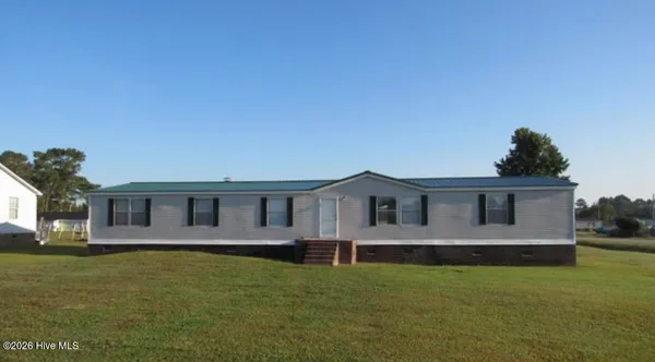 $215,000 | 110 Lariat Circle, New Bern, NC 28562