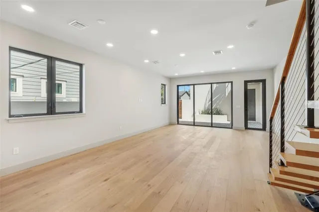 $9,975 | 1412 South Moody Avenue, Unit A, Tampa, FL 33629