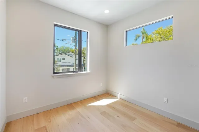 $9,975 | 1412 South Moody Avenue, Unit A, Tampa, FL 33629