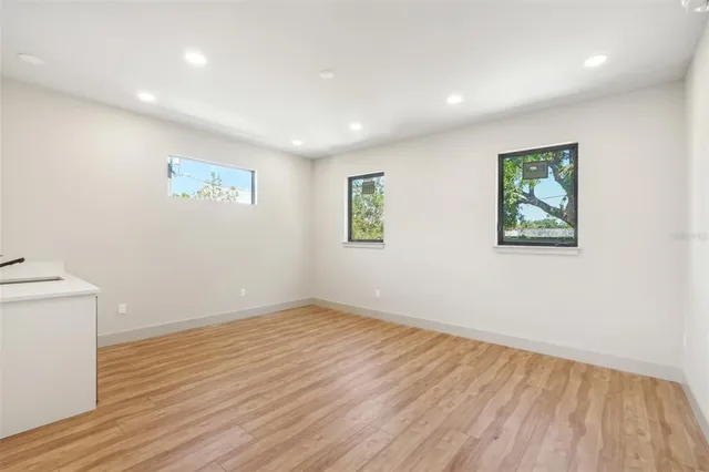 $9,975 | 1412 South Moody Avenue, Unit A, Tampa, FL 33629