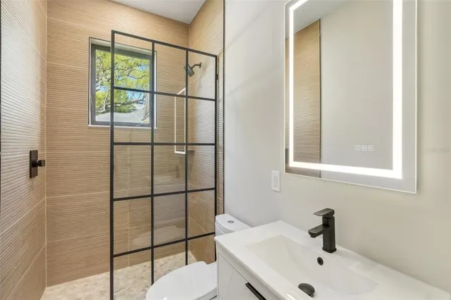 $9,975 | 1412 South Moody Avenue, Unit A, Tampa, FL 33629