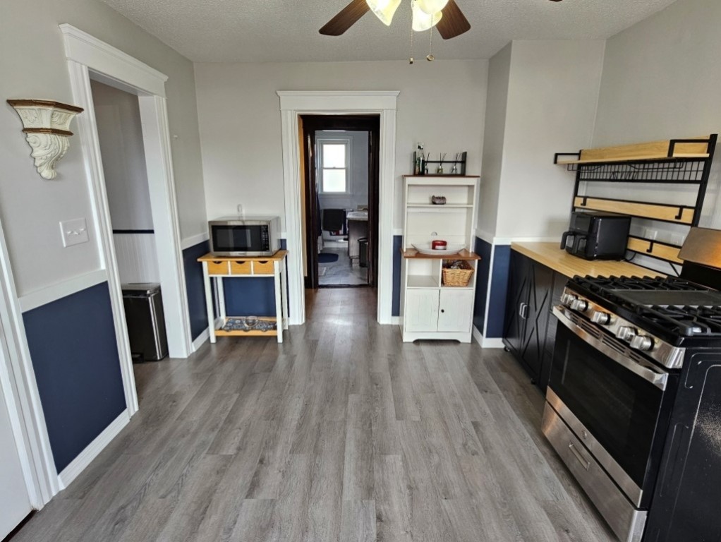 543 Providence Street, Unit 3 Woonsocket, RI 02895 - Photo 7 of 27 Gallery Image 7