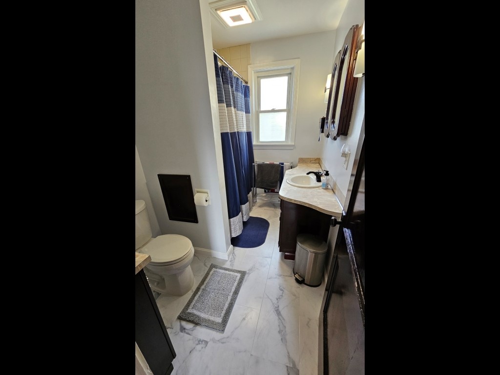 543 Providence Street, Unit 3 Woonsocket, RI 02895 - Photo 9 of 27 Gallery Image 9